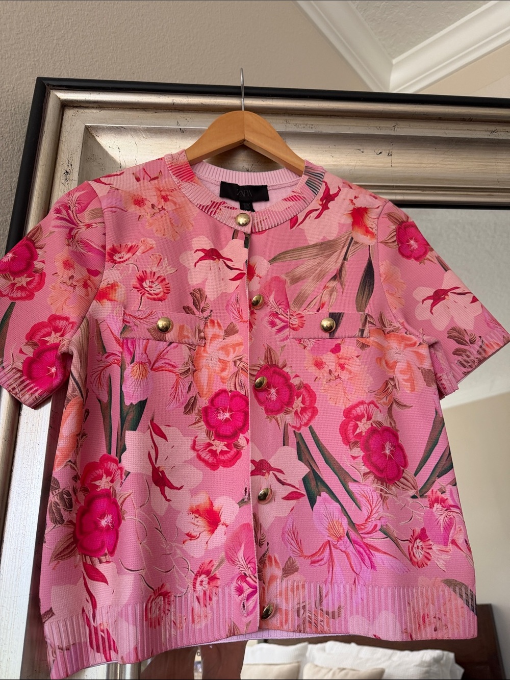 ZARA Pink Floral Short-Sleeve Sweater Blazer with Gold Buttons